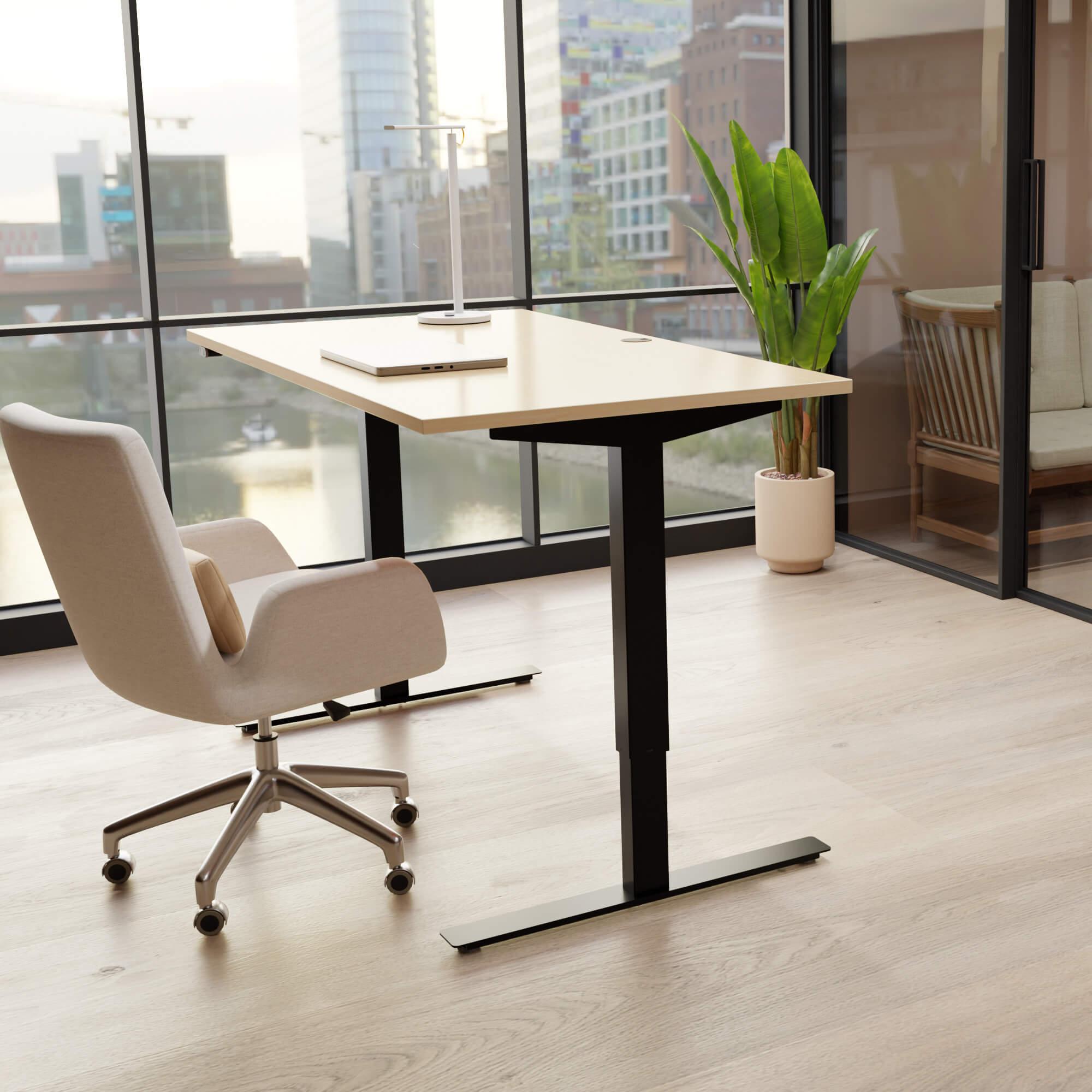 Electric Adjustable Desk | 150x80 cm | Maple with black frame